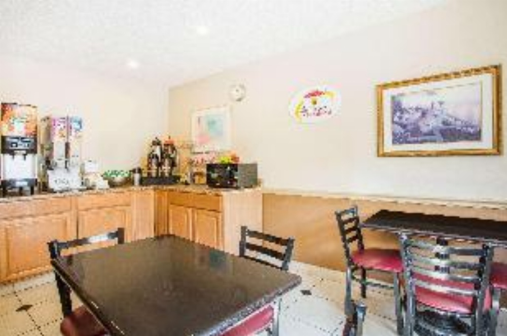 Super 8 by Wyndham Harrisonburg